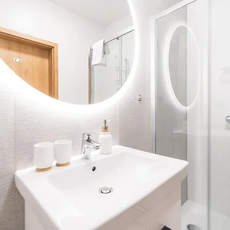 Aquamarina Prima Seaside By The By Renters Apartment Miedzyzdroje
