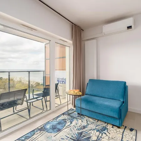 Aquamarina Prima Seaside By The By Renters