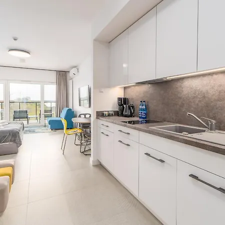 Appartement Aquamarina Prima Seaside By The By Renters *