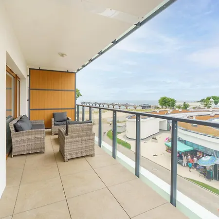 アパート Aquamarina Prima Seaside By The By Renters